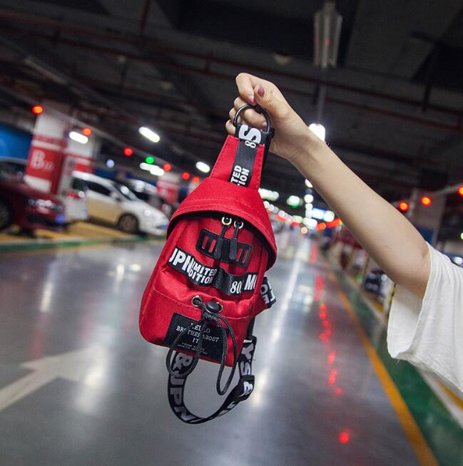 The crossbody trend men's and women's chest bag sports waist bag casual small bag: Red