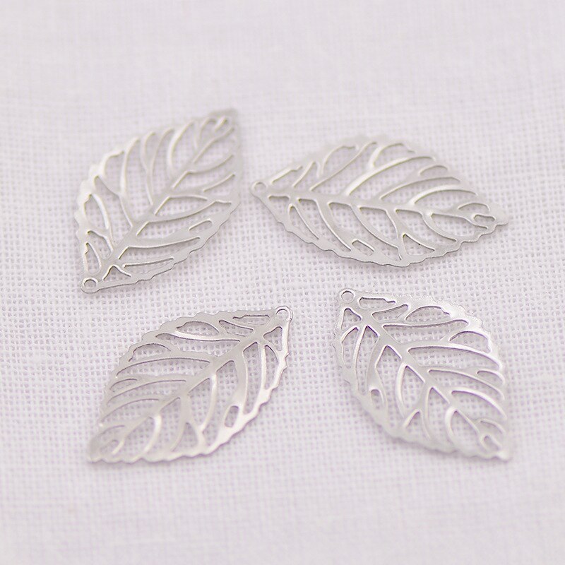 20 stks/partij Goud Zilver Rvs Holle Bladeren Charms Handgemaakte DIY Europese Charme voor Armbanden & Hangers Sieraden Maken: Silver