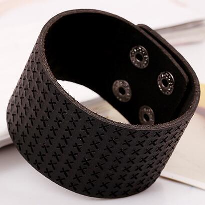 Punk Zwart Bruin Brede Lederen Polsbandjes Manchet Armband Gothic Casual Vrouwen Mannen Biker Eenvoudige Charme Bangle Vintage Sieraden