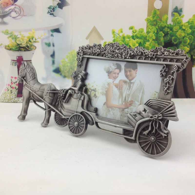 5 Inch Classic Horse Carriage Photo Frames for Picture European Metal Foto Frame Table Decor Birthday Wedding Shadow Box: B