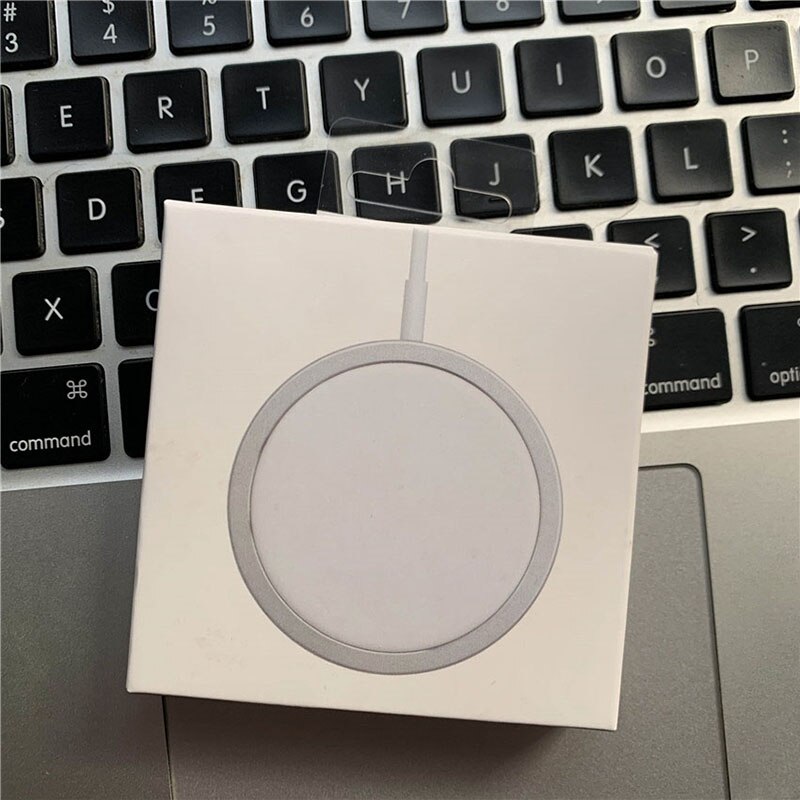Magnetic Adsorption 15W Qi Wireless Chargers For iPhone 12 Pro Max Mini Magsafing Macsafe Charger Fast Charging Pad Dock Station: With Packaging Box