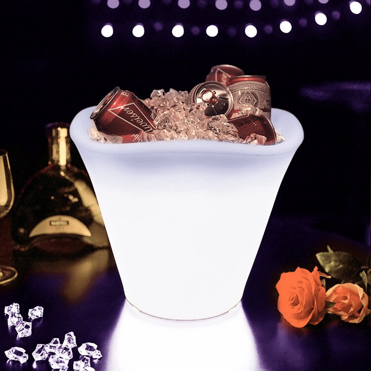 Modern LED 7 colourful lights ice bucket round double plastic ice bucket USB charging beer and wine ice bucket for hotel KTV bar