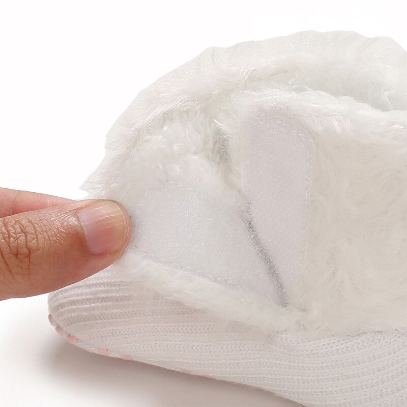 Søt baby høst vinter støvler baby jente gutter vinter varme snø sko solid pjokk fuzzy baller første vandrere sko 0-18m