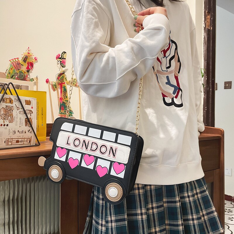 Vrouwen Mode Schattige Schoudertas Zoete En Grappige Persoonlijkheid Borduurwerk Liefde Brief Auto Pu Messenger Bag Vrouwelijke