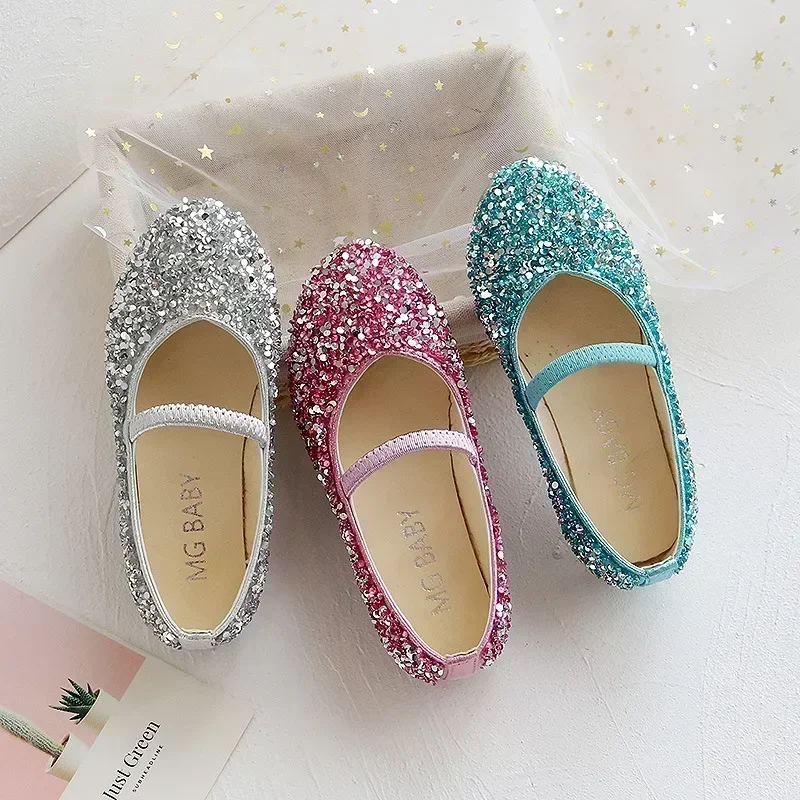 2025 Lente 1 tot 12 jaar oude meisjes kleden Schoenen Schoonheid Puntschoen Tienermeisje Leren Schoenen Bling Prinses Trouwschoenen