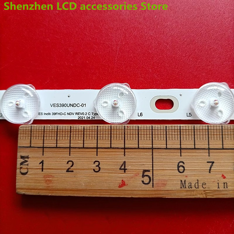 LED strip for TD-SYSTEMS 40" TV K40DLV2F TELEFUNKEN D40F185N3C VES390UNDC 01 40 BMS DLED 0.36A U5R7 YE PAR LT-39C740 353 mm 3V