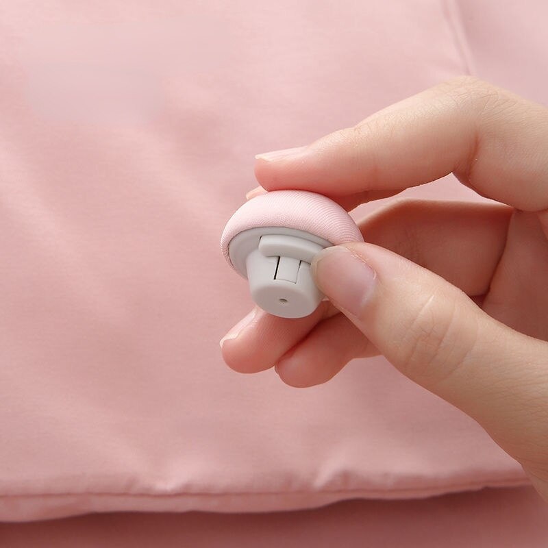 4PCS Mushroom Quilt Holder Non-slip Quilt Blanket Clip One Key to Unlock Blankets Cover Fastener Clip Holder Bed Sheet