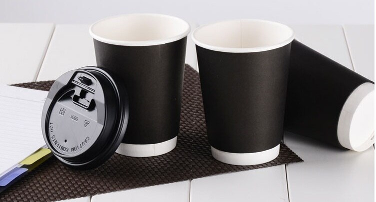 10 stk 400ml sort papir kop, varmeisoleret engangskaffe krus med to lag til caféer, logo udskrivning er tilgængelig