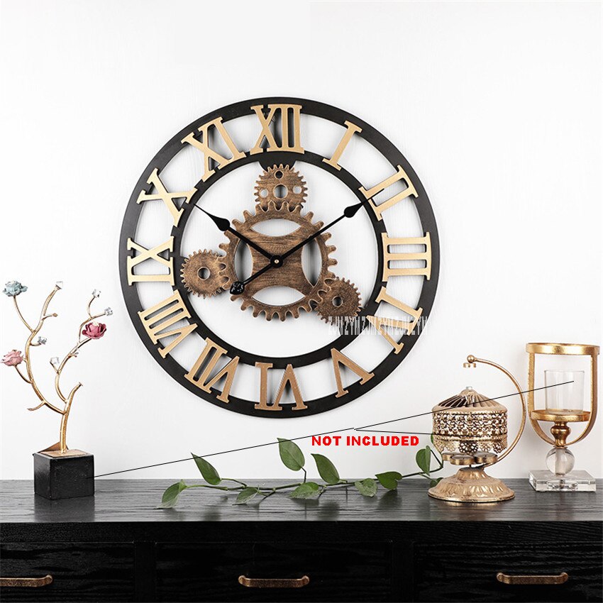 Moderne houten wandklok met groot bloemmotief
