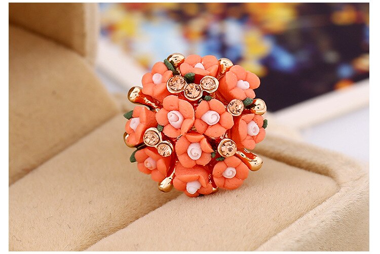 QCOOLJLY Luxe Bloeiende Bloem Vrouwen Engagement Sieraden Kristal Vrouwelijke Bruiloft Vinger Bloem Ringen: orange