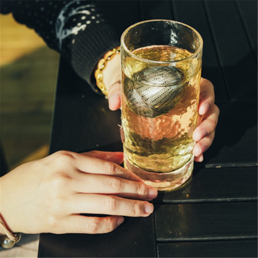 Passoire à thé créative en titane pur en forme d&#39;œuf, pour l&#39;extérieur, filtre parfumé, tasse à thé intégrée