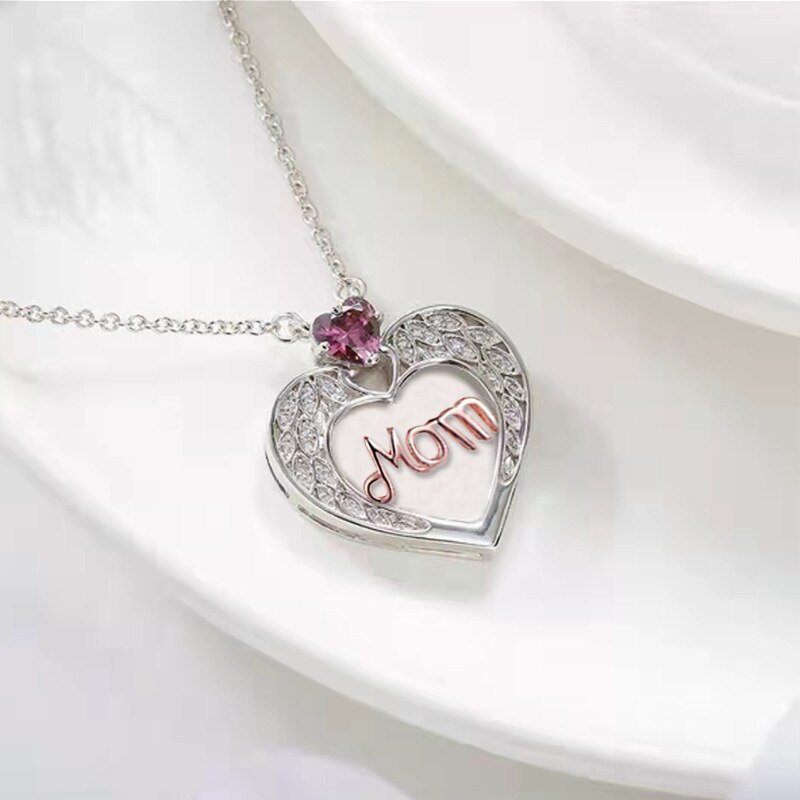 collier femme bijoux femme luxe one piece collier ras de cou accessoires Collier ras du cou avec ailes d'ange pour femmes, bijoux en forme de cœur, en cristal, chaîne mère, de fête des mères