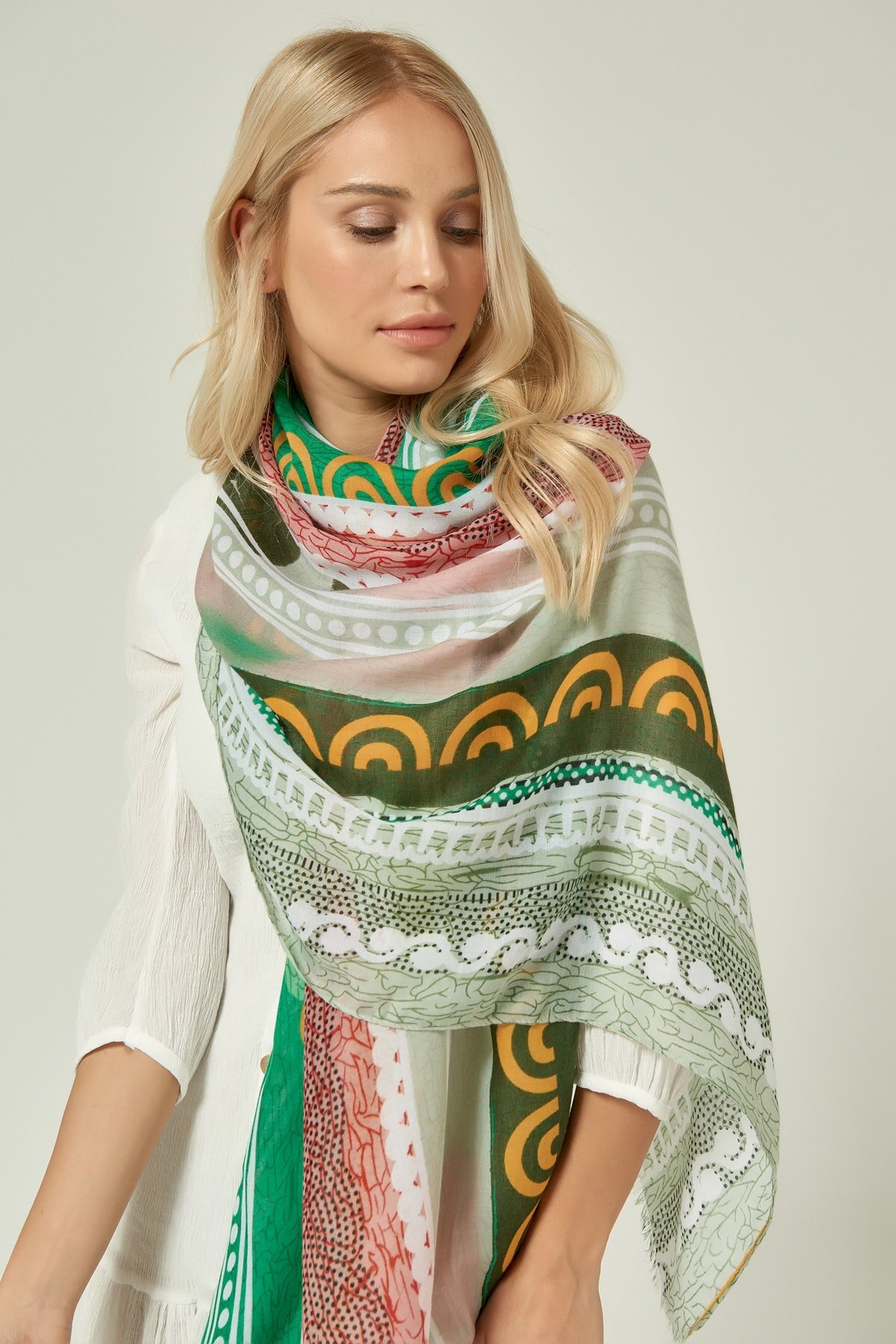 Chal verde con patrón étnico para mujer, ropa de , , verde y blanco, novedad de verano