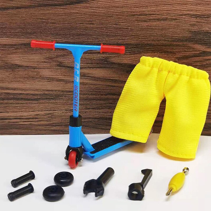 Legering Vinger Scooter Met Mini Scooters Gereedschap En Vinger Boord Accessoires Mini Skateboard Vinger Speelgoed Voor 3 + Jaar Oud kid: BL