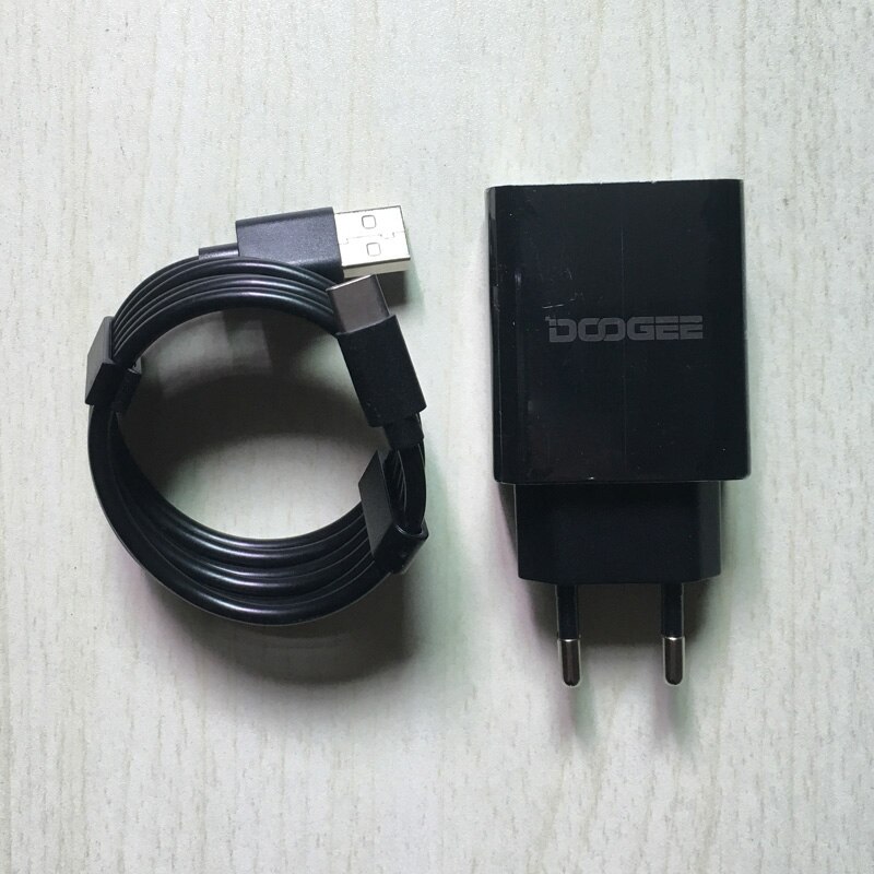 Originele doogee  s95 pro ,s68 pro snellader voor telefoon  qc 3.0+ mtk pe reis-wandoplader + type-c usb-kabel