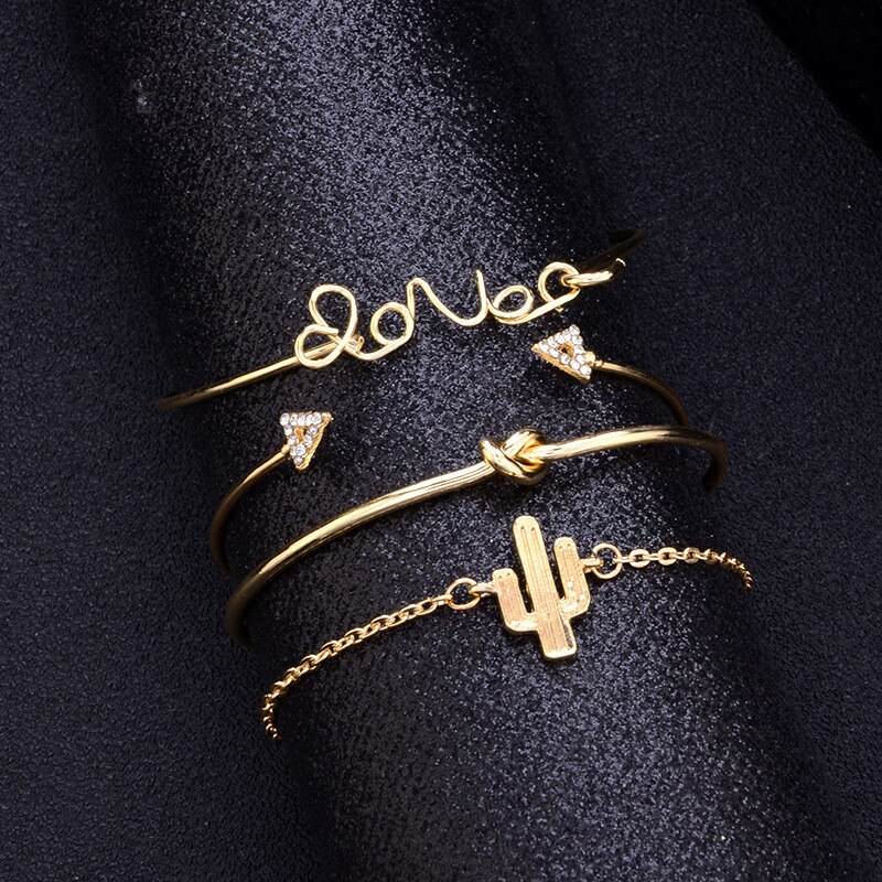 Modyle 4 stks/set Mode Brief Liefde Arrow Driehoek Knoop Cactus Chain Gold Bangle Set Lady Exquisite Verstelbare Sieraden Verjaardag
