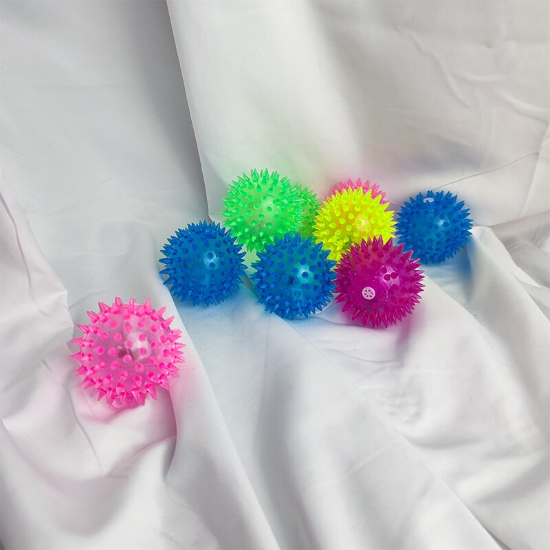 Flashing Spiky Ball Light-Up Rubber High Bouncy Ball Sensory Hedgehog Ball Glow Party Birthday Toy Prize Favor pet Toy