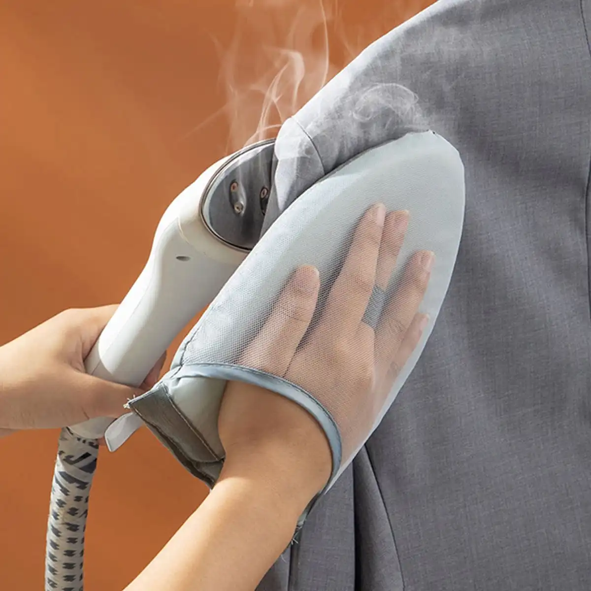 Hand-Held Mini Ironing Board Steam Ironing Iron Household Thermal Insulation Sponge Small Folding Portable Iron Table Rack: grey