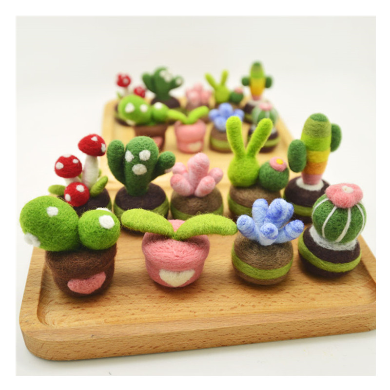 Succulent plants wool needlepoint kit wool felt needle felting pendant craft needlecraft DIY handmade