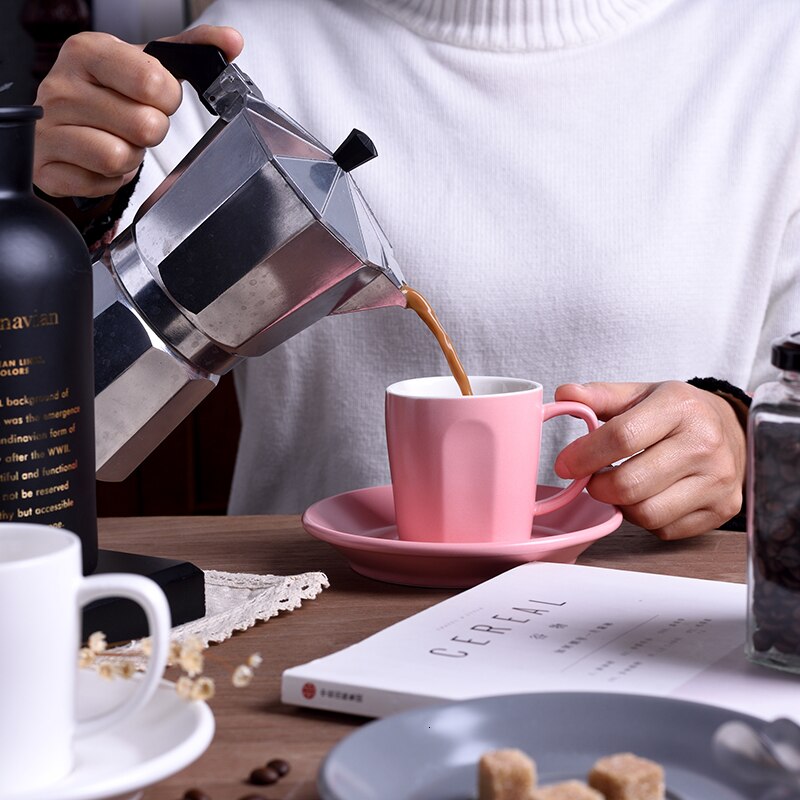 Concise Style Capucino Latte Coffee Shop Coffe Cup Saucer Set Household Tea Mug Tasse Cafe Tazas Desayuno