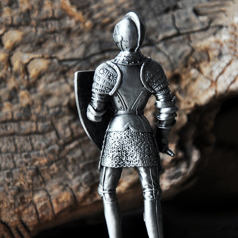 Classical European Medieval Tin Soldier Warrior Character Statue Crafts Statues For Decoration GY44