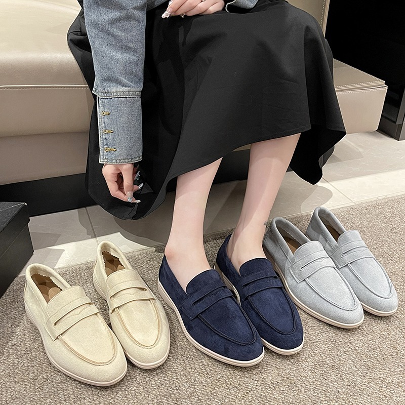 Mocassini da donna primavera Slip on donna Designer scarpe basse stile britannico Retro muli traspiranti comode scarpe piatte 2024