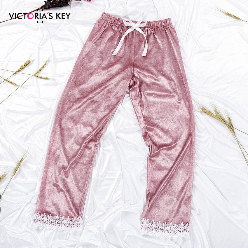Túnica para mujer de terciopelo rosa clave de VICTORIA'S y conjuntos de vestidos de encaje Albornoz Cami y pantalones 4 piezas ropa de dormir Conjunto de pijama ropa de dormir femenina