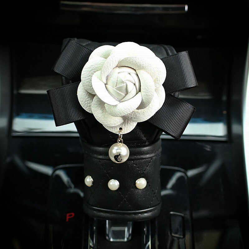 Leather Pearl Camellia Flower Car Seat Belt Cover Shoulder Pads Car Shifter Hand Brake Covers Auto Interior Accessories: 1pcs gear shift cove