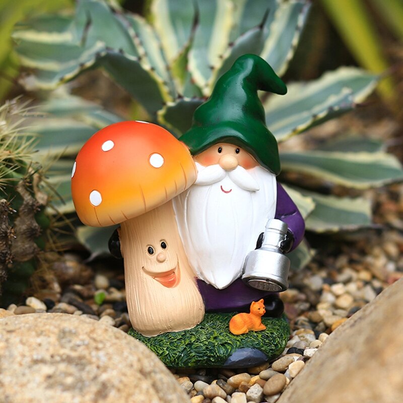 Garden Gnome Statue Outdoor Gnome Holding Mushroom Figurine Built-in Solar Light