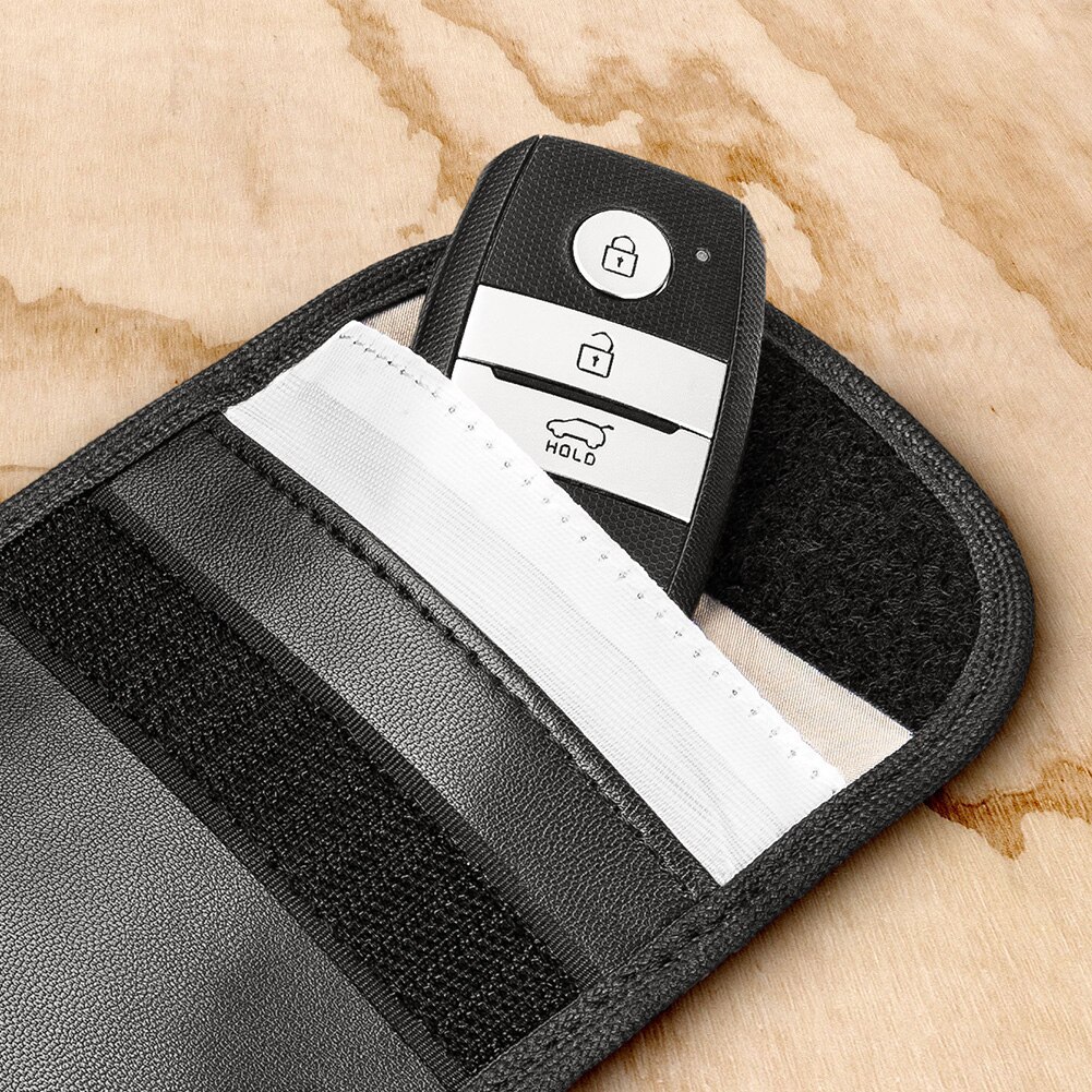 Faraday Tas voor Sleutelhanger, 2-pack Auto RFID Signaalblokkerend Tasje, Anti-Diefstal Signaalblocker Beschermer, Anti-Hacking Case Blocker, Faraday Sleutelhanger Beschermer (Koolstofvezel Textuur