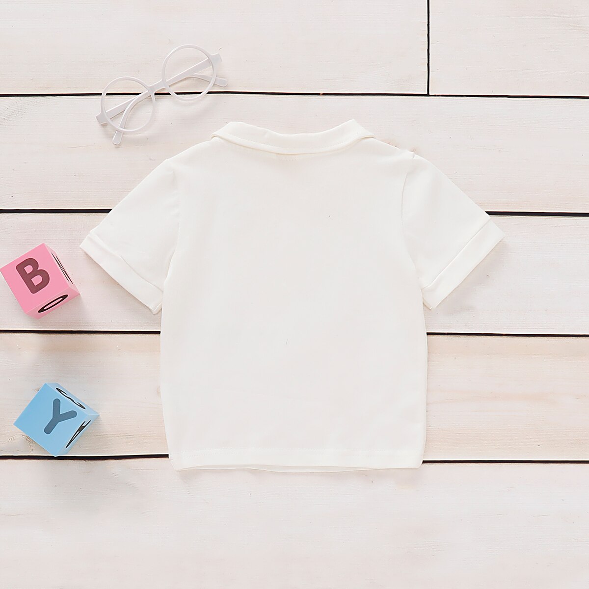 Conjunto de fotografía para recién nacido, Blanco sólido de manga corta, camiseta Beige con pajarita, ropa de verano para niños pequeños