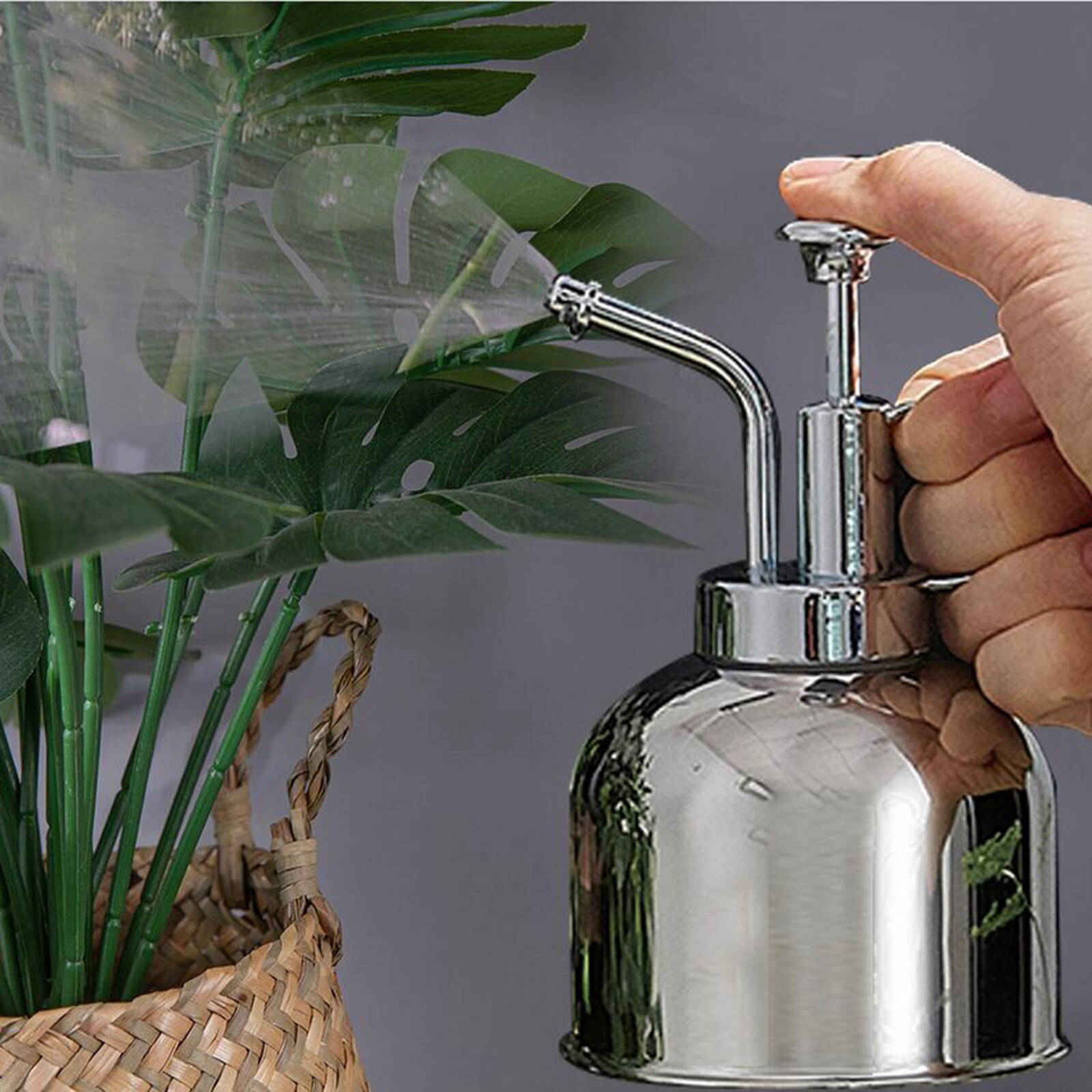 Hydraulic Watering Spray Bottle Mister for Potted Plants Flowers Outdoor Gardens