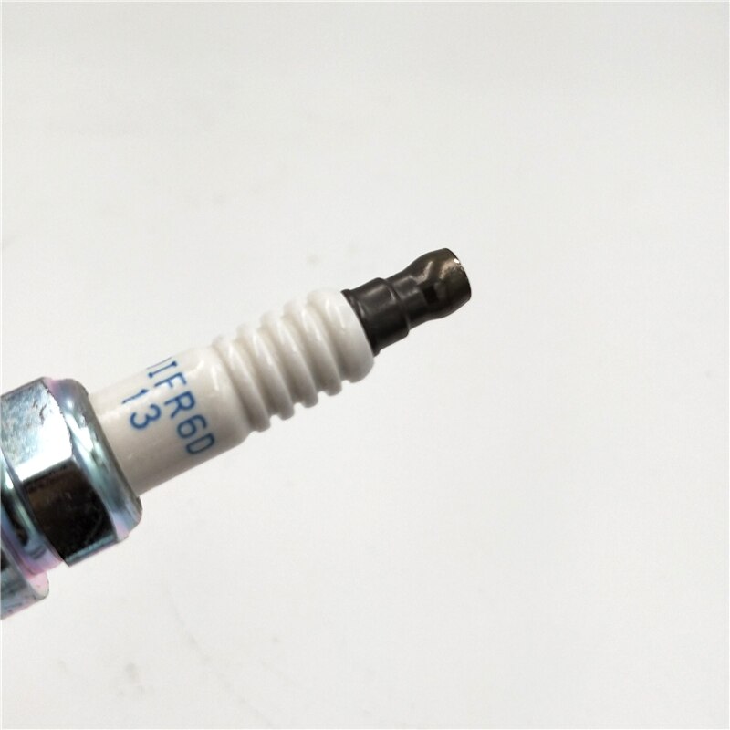 4pcs/lot Iridium Spark Plug 12290-RB0-J11 DIFR6D13 12290RB0J11 For CR-Z 1.5L L4 DIFR6D-13