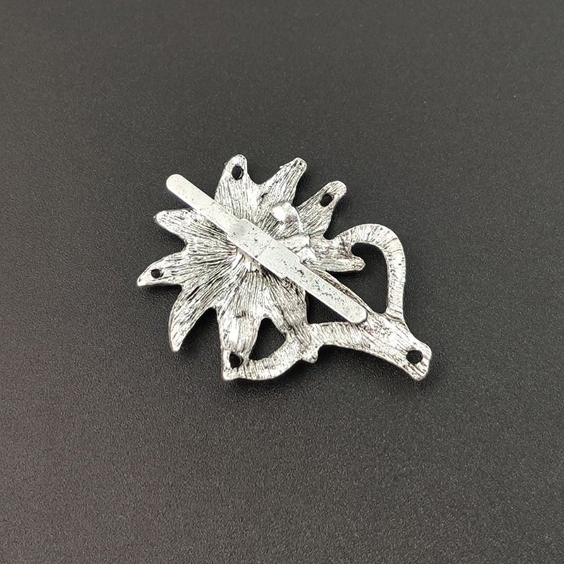 German Army ELITE Edelweiss Mountain Troops Ancient Simple color Flower brooches Badges for Hats Jackets Accessories For Women