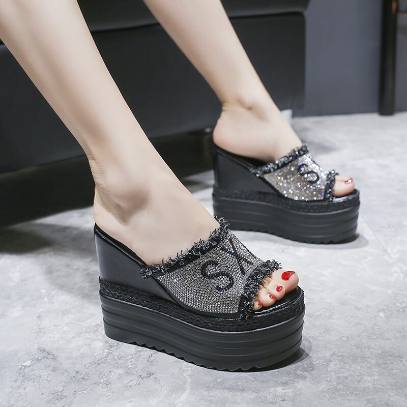 Strass Transparent pantoufles femmes grosses pantoufles plate-forme chaussures dames pantoufles chaussures femme été sandales plage pantoufle