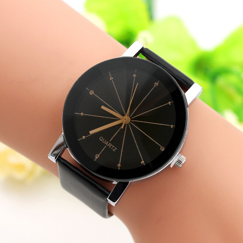 Ronde Paar Horloge Zwart en Wit Bruin Dial Lederen Pointer Mannelijke en Vrouwelijke Student Temperament Horloge