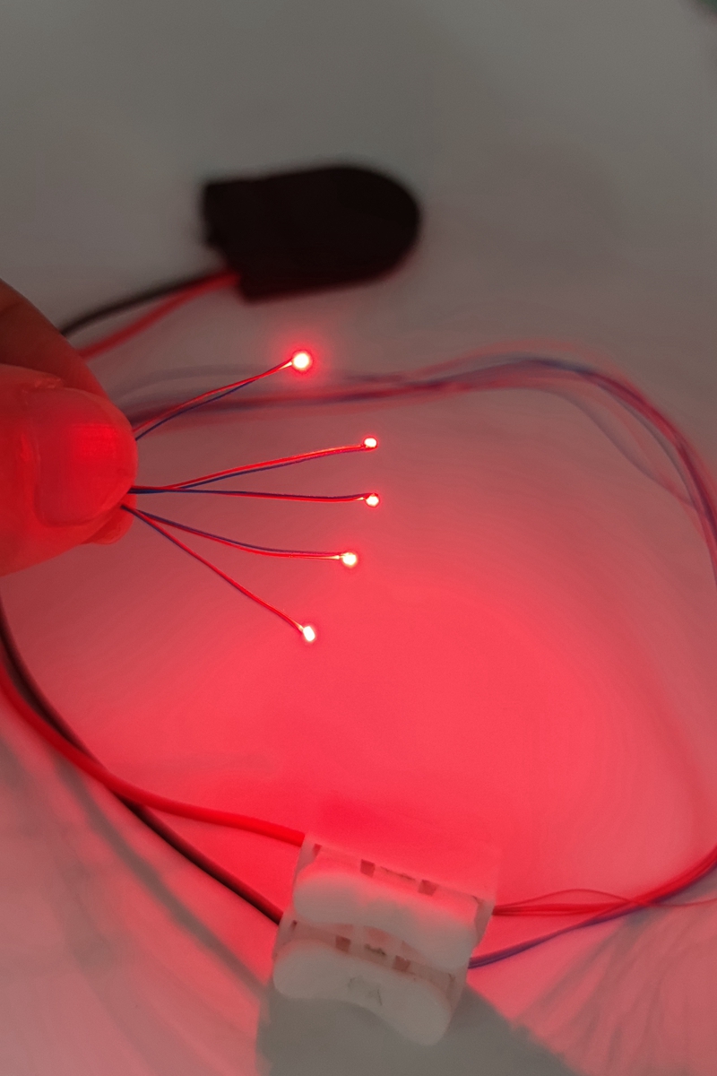 50pcs Pre-wired #0402 Smd Leds,with free Cr2032 3V button battery box,30cm Connection Wires hobby Model Kit for Gundam Lighting: 0402Red