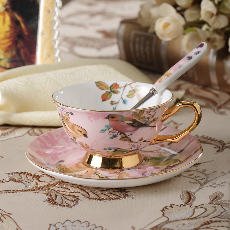 Pastoral fugl benporcelæn tekopsæt skeer europæisk porcelæn kaffekop 200ml kopper bakke kaffekop festglas  wj111454
