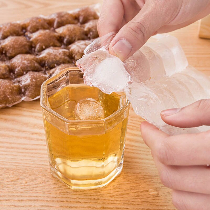 10 stuks/pak wegwerp ijsblokjeszakken drinkgereedschap ijsvorm keukengadgets zelfsluitende draagbare ijsblokjesvorm