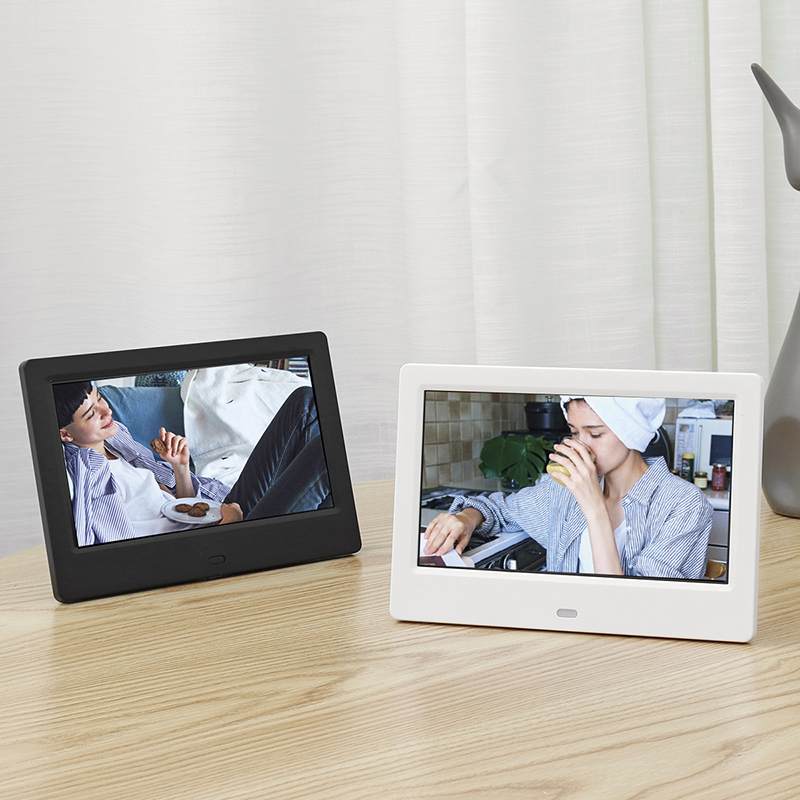 7 inch Screen LED HD 1024x600 Digital Photo Frame Electronic Album Picture Music Clock Full Function With Remote Control