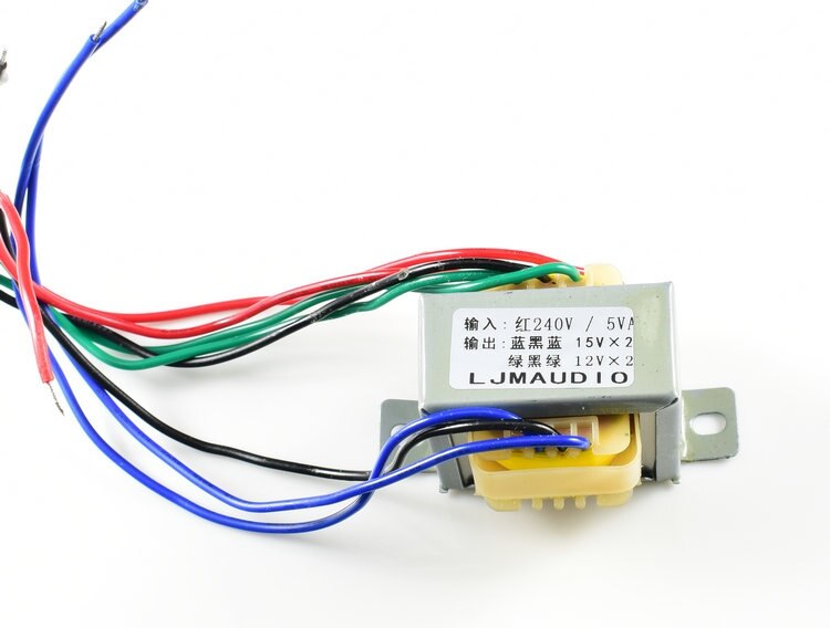 CS4398 DAC with USB Coaxial 24/192K Decoder The Chip Has Been Soldered and the Finished Parts Are Optional