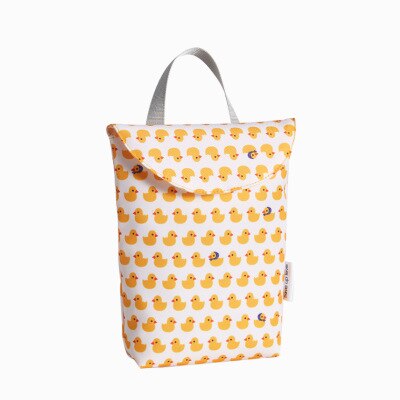 Multifunctional Baby Diaper Organizer Reusable Waterproof Prints Wet/Dry Bag Mummy Storage Bag Travel Nappy Bag: Little yellow duck