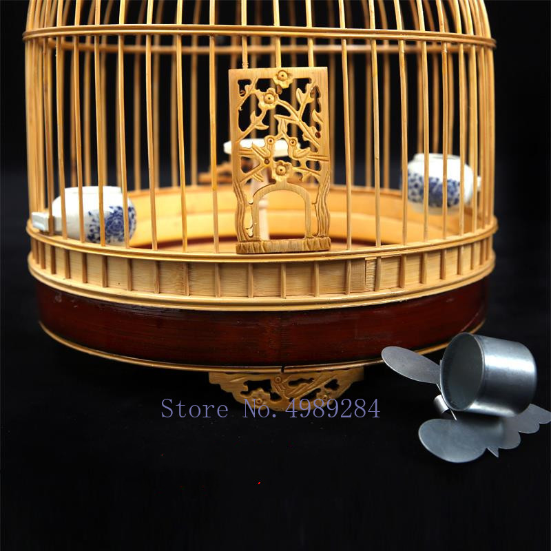 Jaula de madera para pájaros hecha a mano creativa, jaula de bambú con patrón de tallado de madera para alimentar aves, accesorios de mascota doméstica china Retro