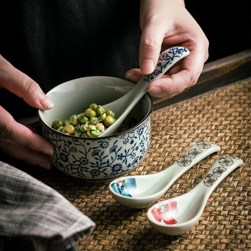 5.5in søde små skeer japansk suppeske husholdnings keramikske spiseske pastoral bordservice suppe drikkeske