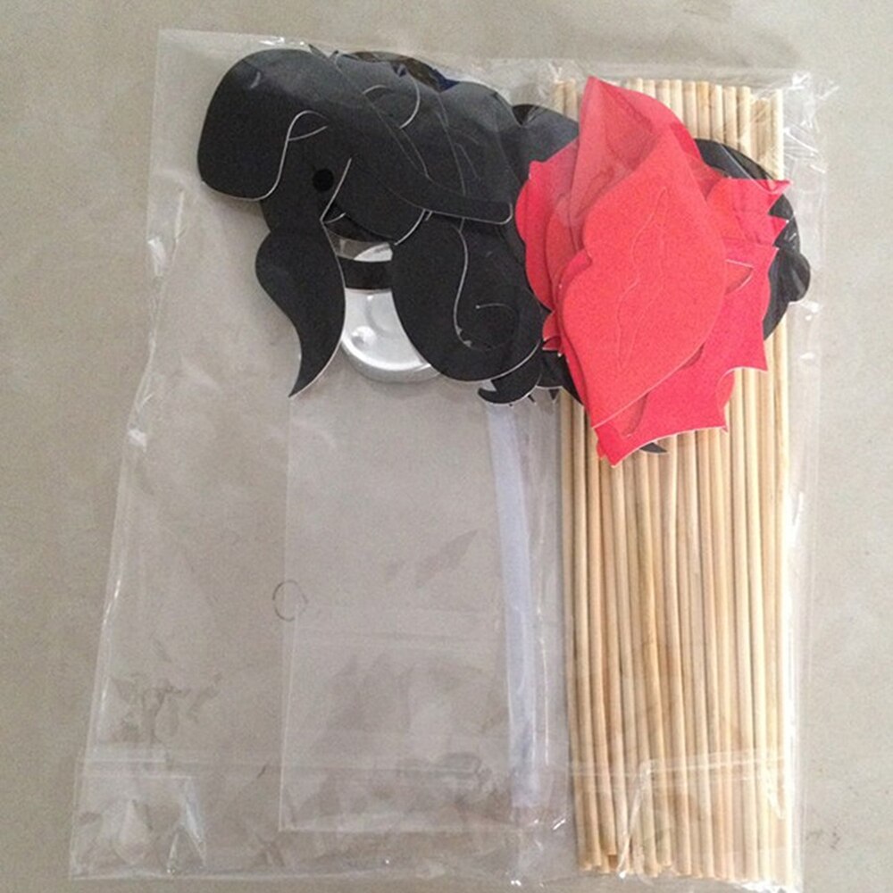 27pcs/set Christmas Photo Booth Props DIY Party Supplies Funny Party Lips Hat Antlers Glasses Beard HOHOHO Paper Photo Props