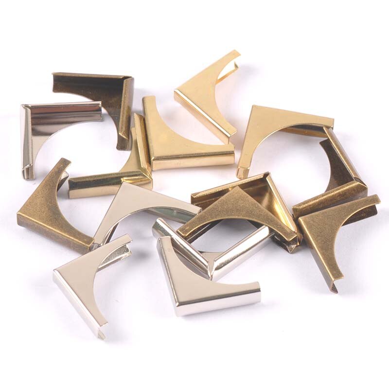 Esquinas de Metal plateadas/doradas/bronce para libros, álbumes de recortes, menús, protectores de esquina, manualidades, 20x20x4mm, 30 Uds.
