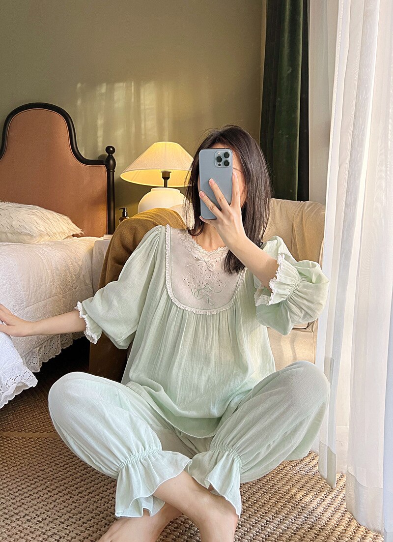 1 Set Women‘s Sleepwear Spring Green Color Pajama Sets Vintage Ladies Girl&#39;s Princess French Style Pyjamas Set Nightwear Nightie