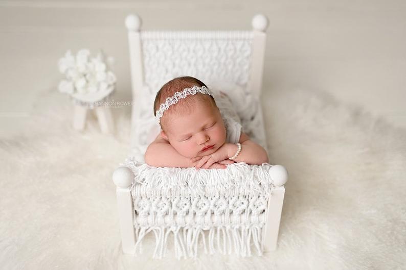 Newborn Photography Props Original Baby Crib White Shooting Assisted Solid Wood Hand-woven Props Posing Props With Tassels