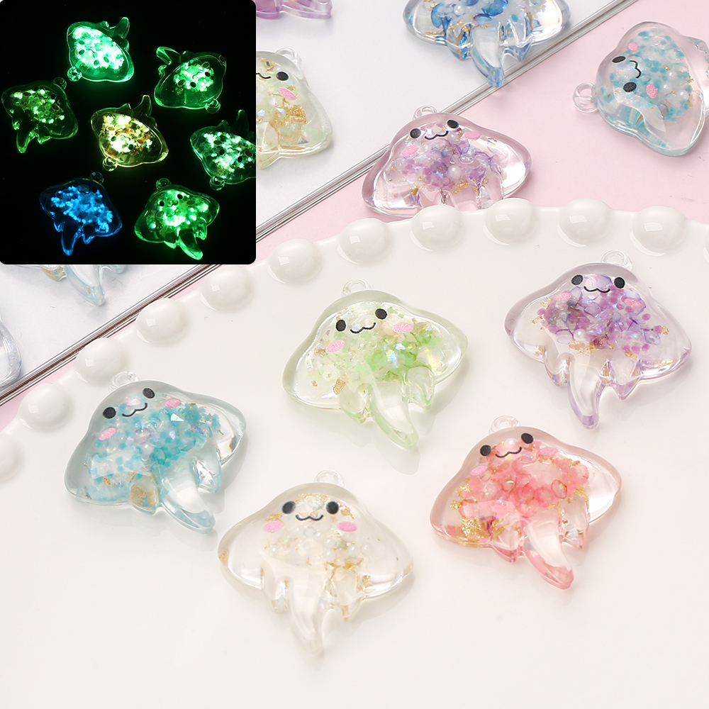 10Pcs 30mm Charm Luminous Resin Pendant Glow-in-the-Dark Colorful Transparent Jellyfish Pendant For DIY Necklace Jewelry Making