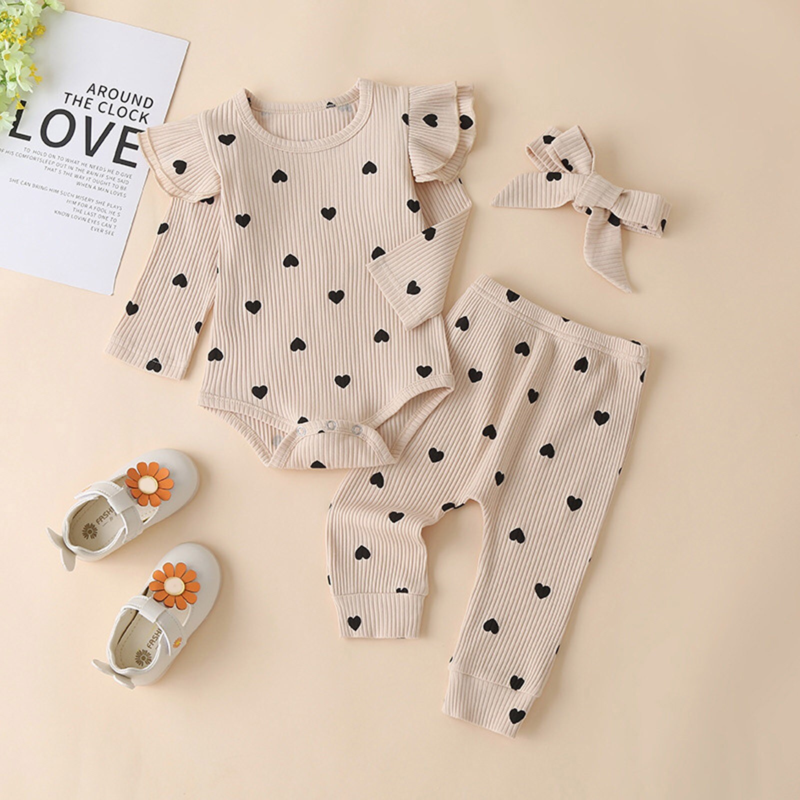 Kids Baby Kleding Meisjes Sets Peuter Kids Baby Meisjes Hart Print Solid Ruffle Romper + Broek + Hoofdbanden Outfits Комплекты одежды